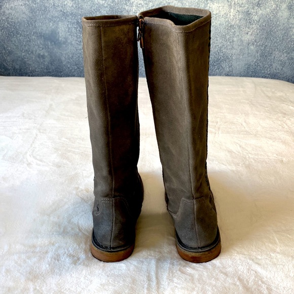 UGG Gray Suede Tall Boots Wilder 1008967 - Picture 6 of 15